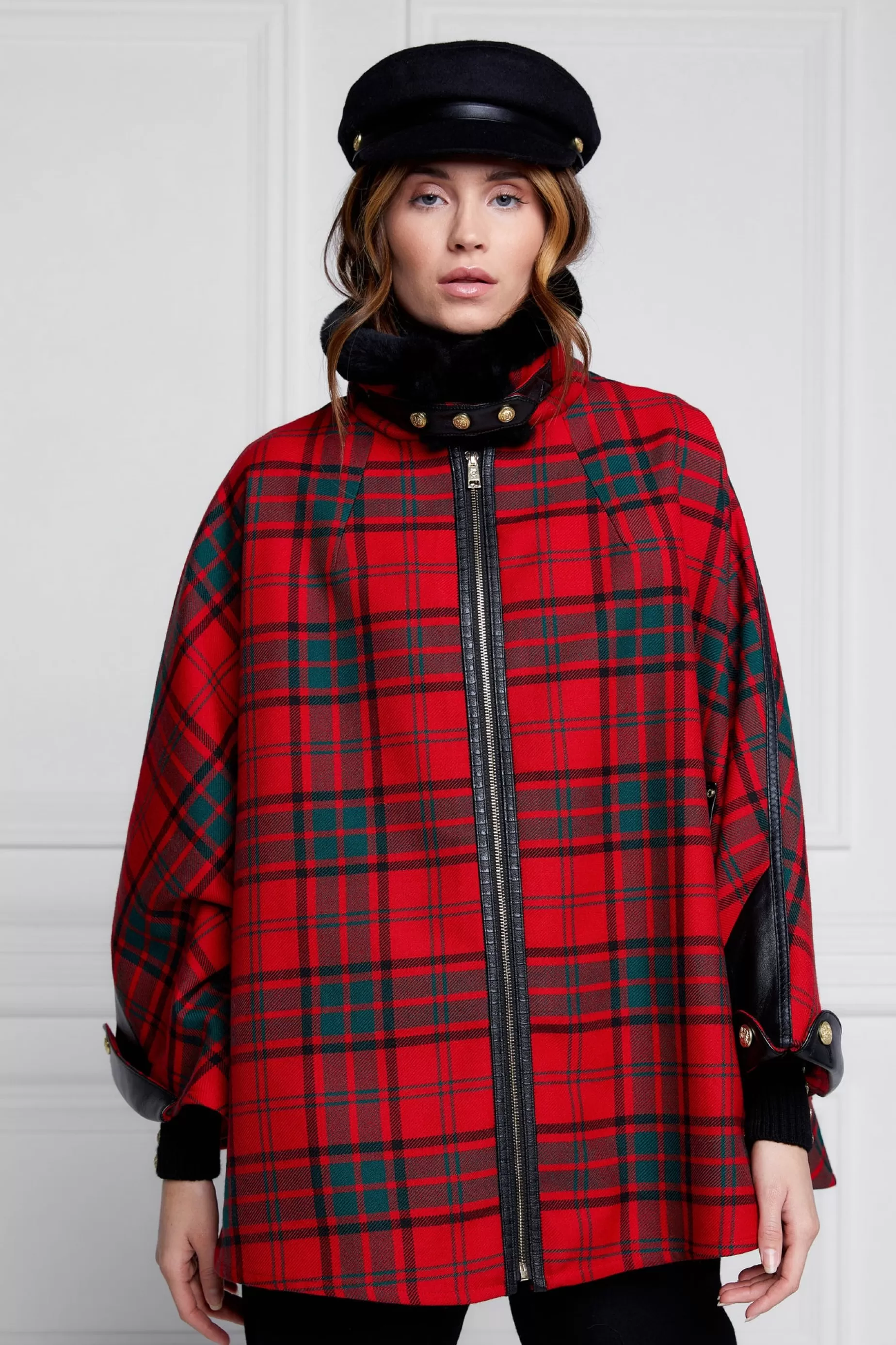 Holland Cooper Capes>Chiltern Cape Red Tartan