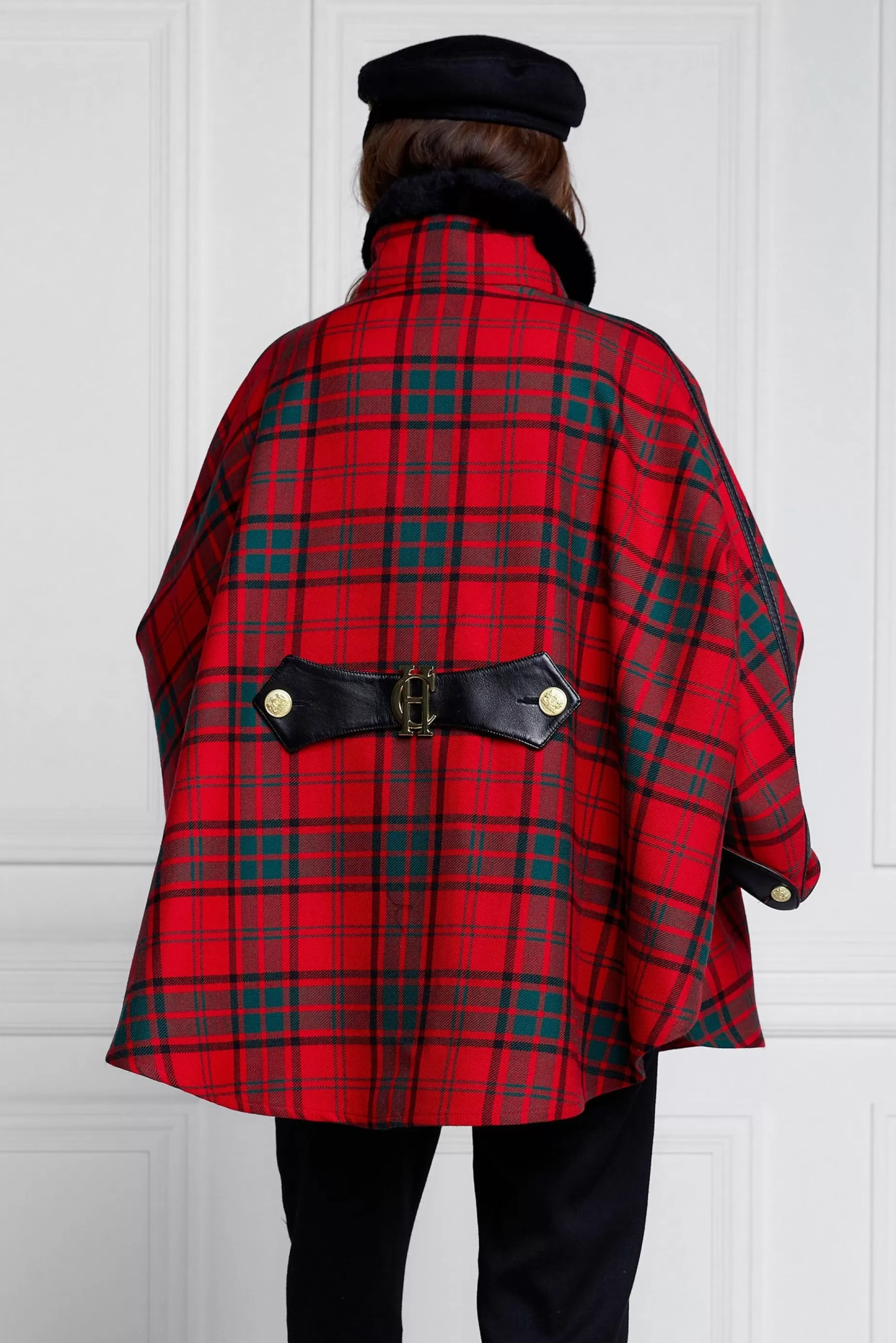 Holland Cooper Capes>Chiltern Cape Red Tartan