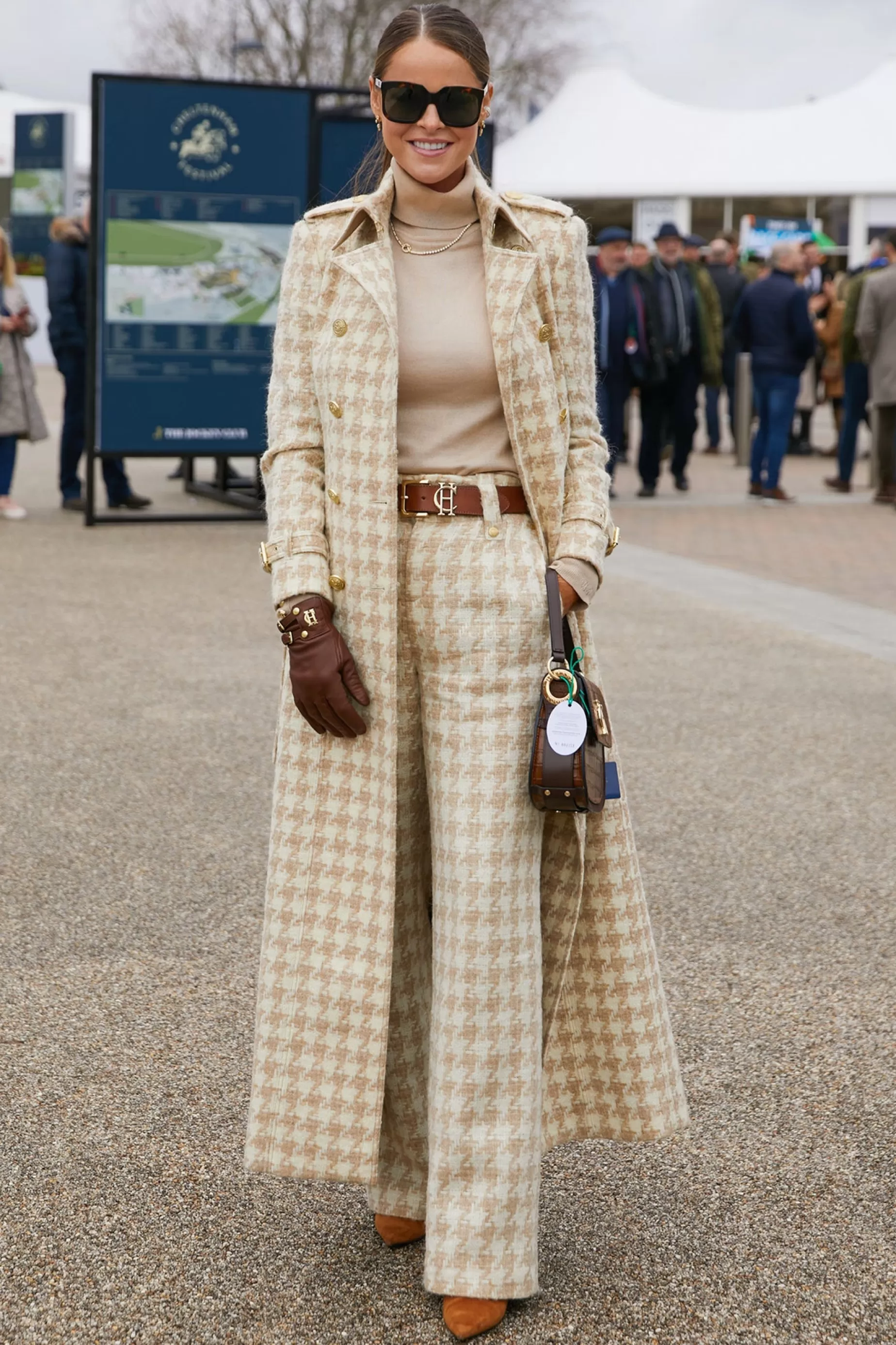 Holland Cooper Trousers | In Stock Tailoring>High Waisted Straight Trouser Camel Houndstooth