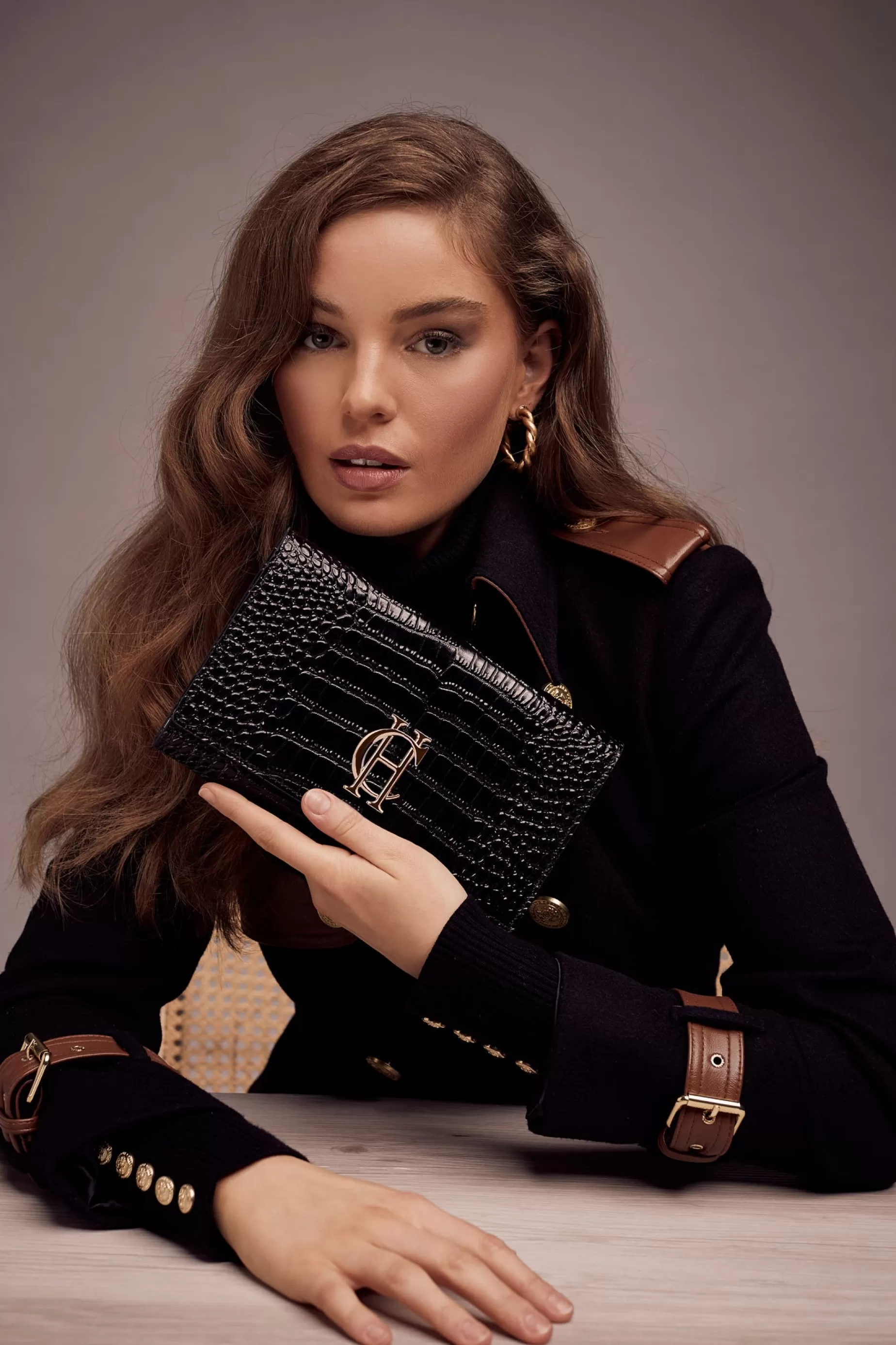 Holland Cooper Gifts For Her | Clutch Bags>Highbury Clutch Bag Black Gold