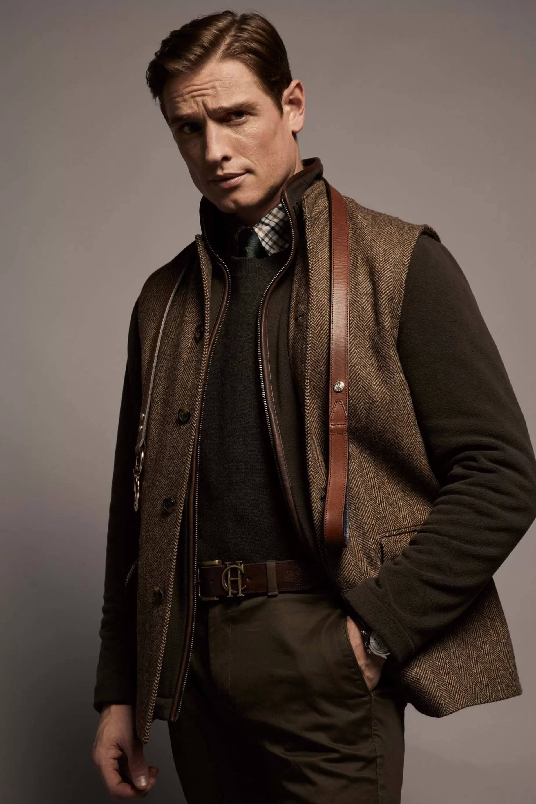 Holland Cooper Gifts For Him | Gilets>Nehru Gilet Large Scale Brown Herringbone