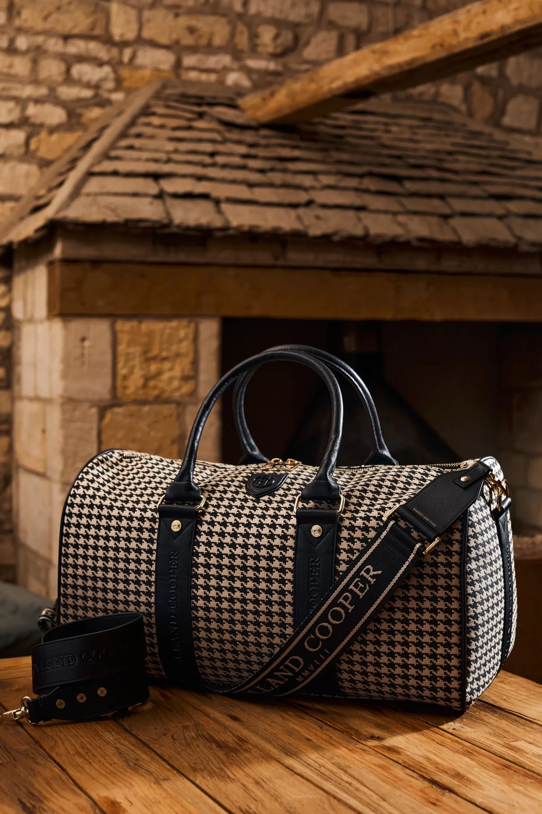 Holland Cooper Gifts For Her | The Perfect Gesture>Regency Holdall Ecru Houndstooth