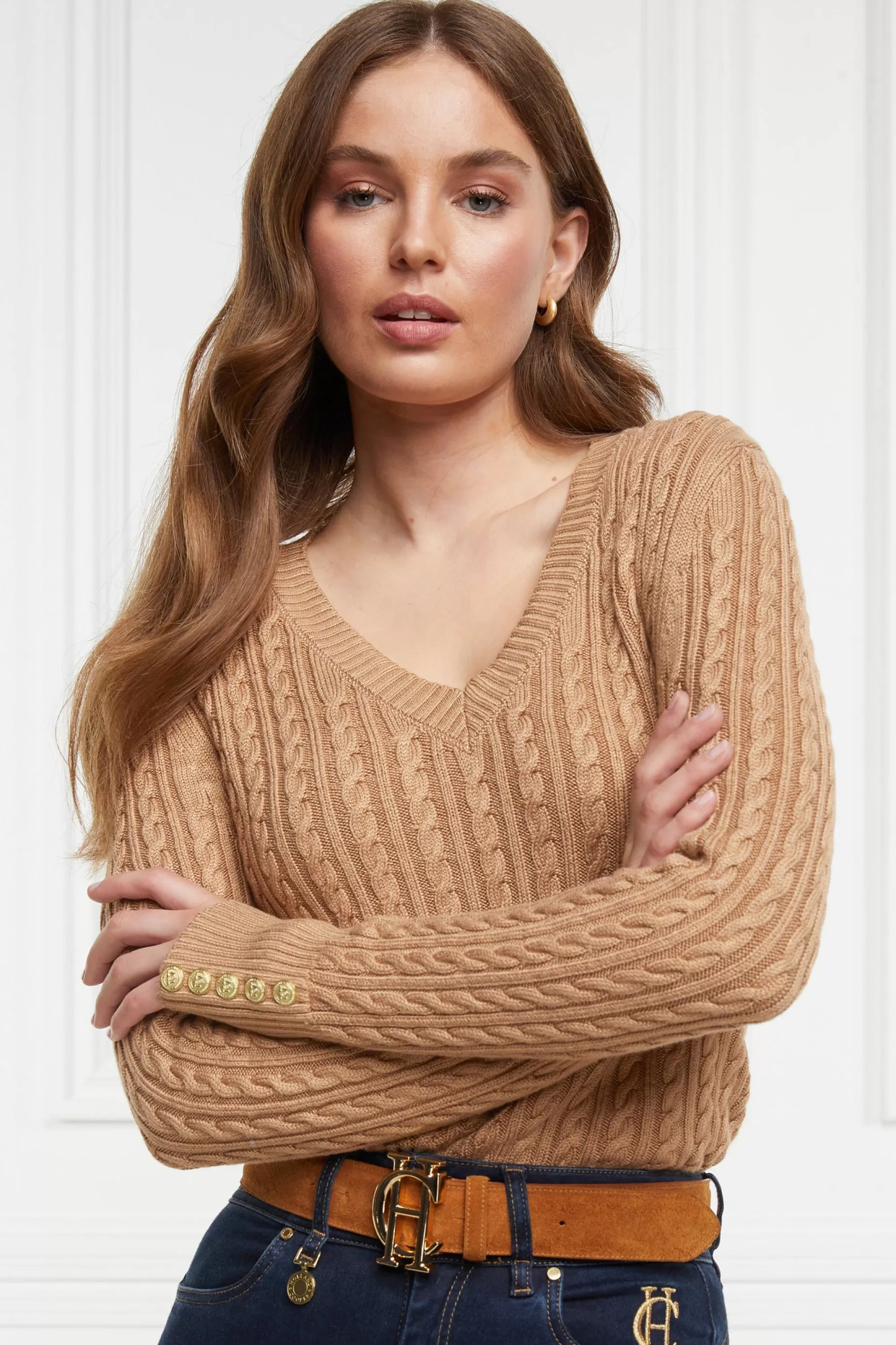 Holland Cooper Knitwear | Wardrobe Staples>Seattle V-Neck Knit Dark Camel