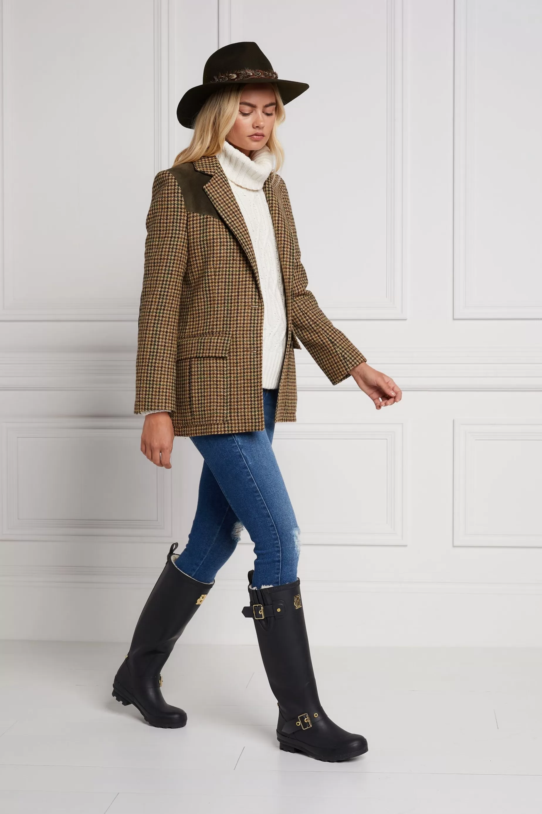 Holland Cooper At The Stables | Wellington Boots>Sherpa Lined Regency Wellington Matte Black