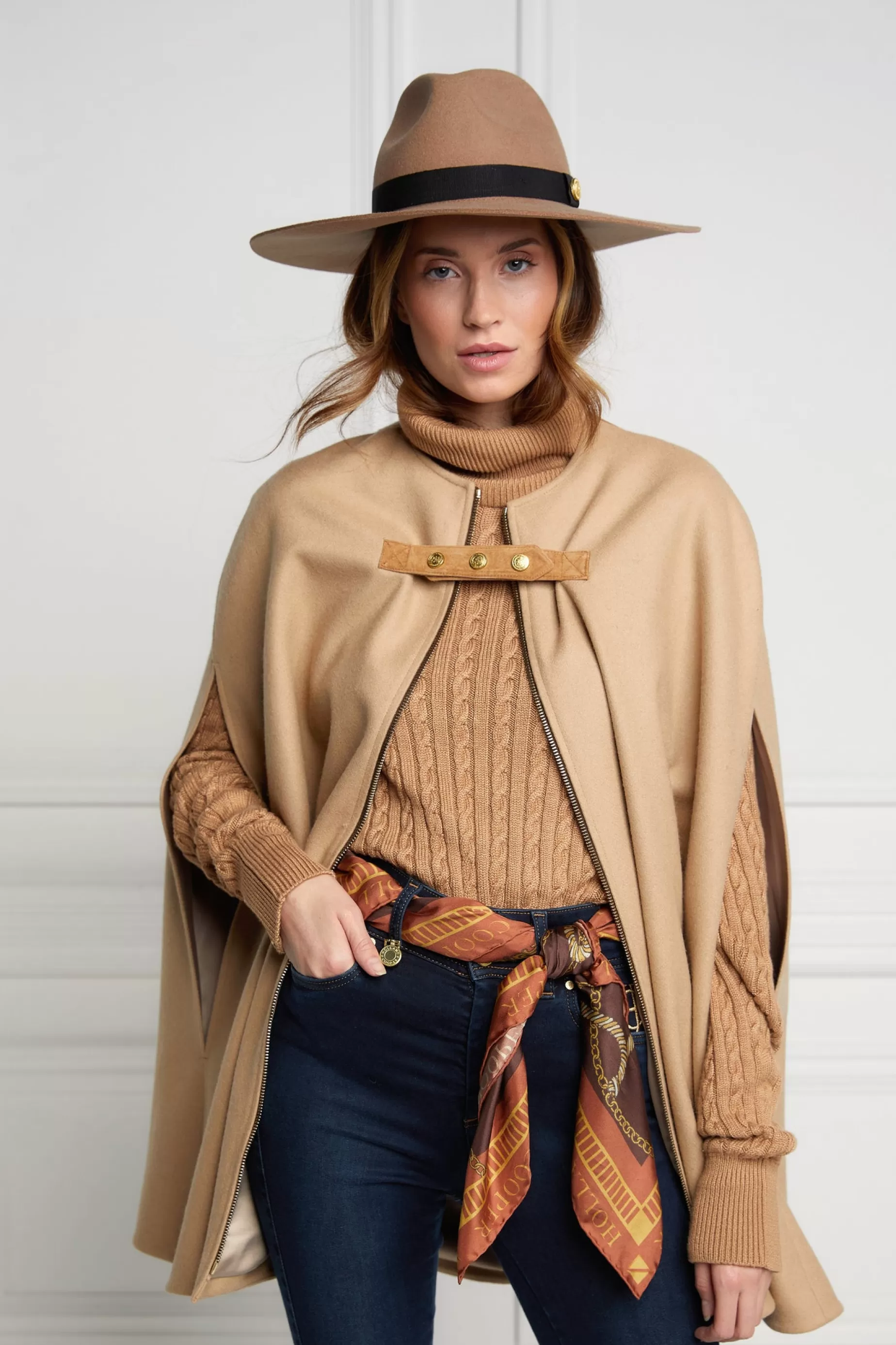 Holland Cooper Capes>Slim Cape Camel