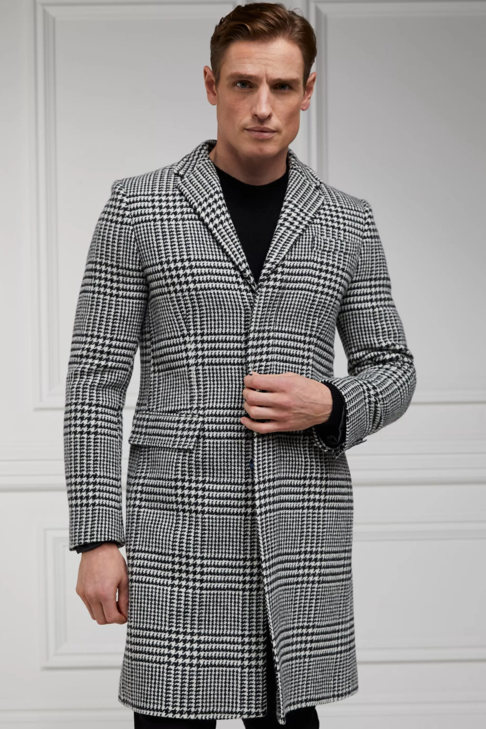 Holland Cooper Tailored Coats | Shop By Product>The Cheltenham Coat Large Scale Prince of Wales Mono